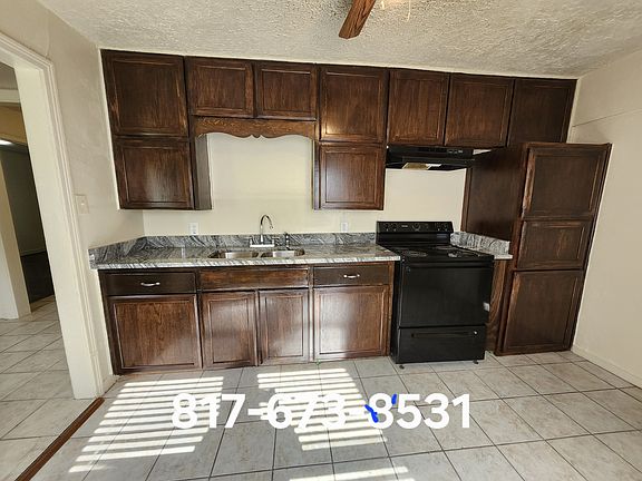 2nd image of 3241 Illinois Ave