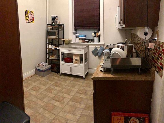4th image of 41-52 49th St #1