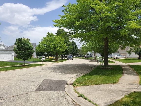5th image of 2065 Medinah Cir