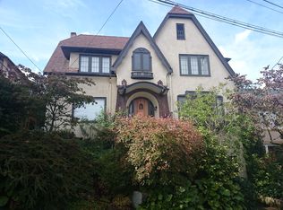 1609 22nd Ave E, Seattle, WA 98112