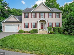 62 Village Grove Rd, Fredericksburg, VA 22406