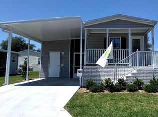 9238 W Forest View Dr, Homosassa, FL 34448