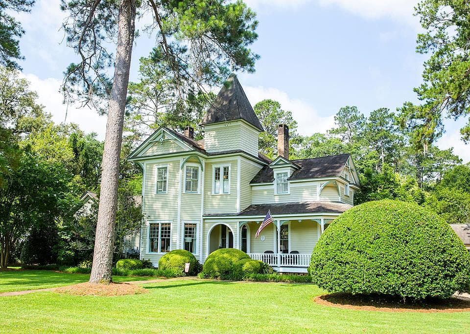 1008 Gordon Ave, Thomasville, GA 31792 Zillow