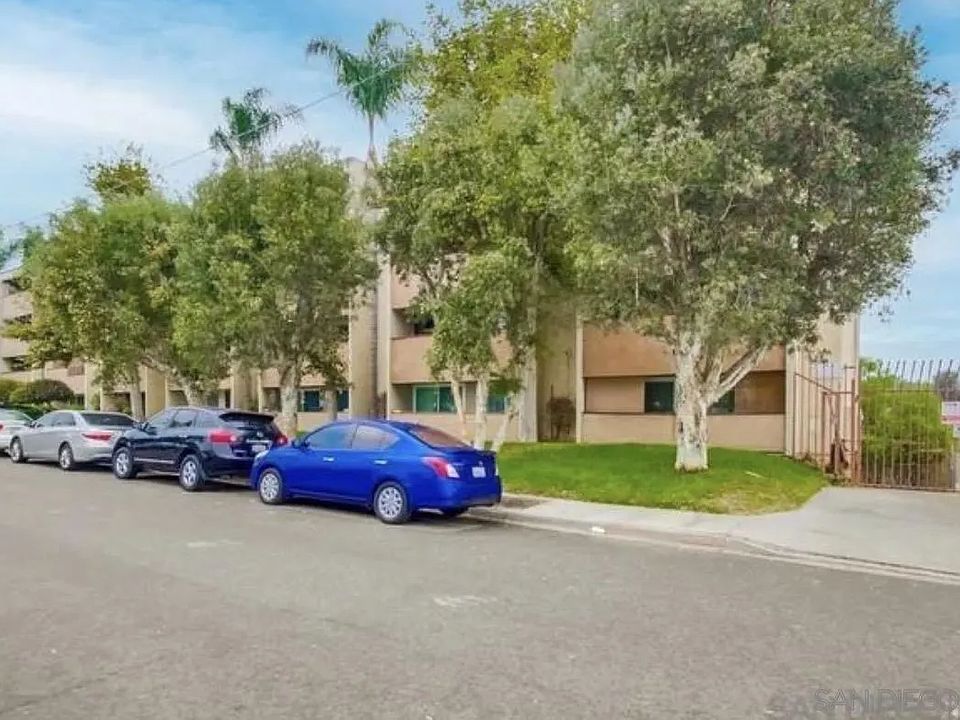 1st image of 4041 Oakcrest Dr Unit 408