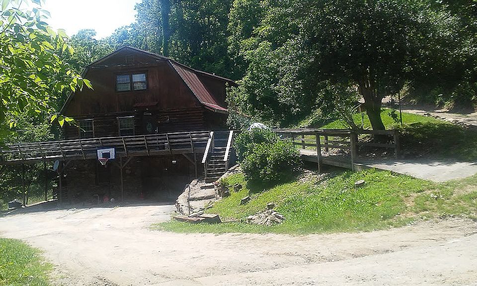 1st image of 646 Ardella Trl