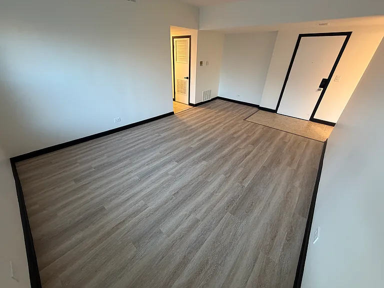 5629 W Washington Blvd — Photo 5