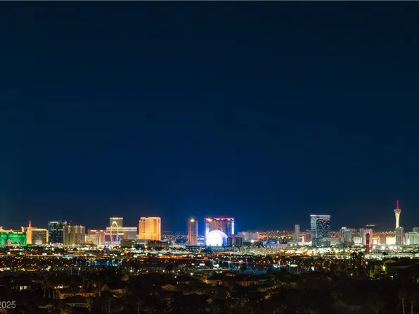 2870 Quartz Canyon Dr, Henderson, NV 89052