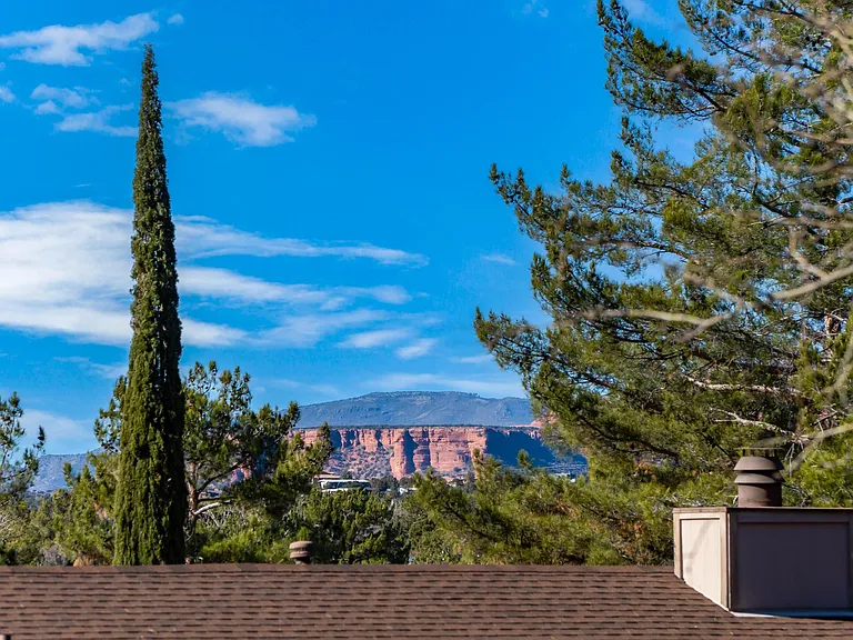 180 Sierra Rd — Photo 46