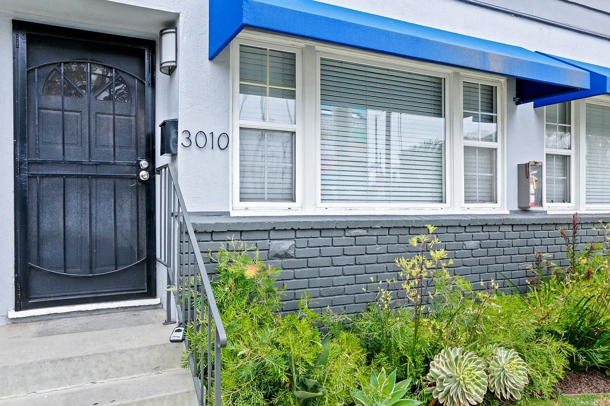 Building Photo - 527 Washington Blvd