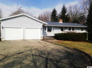 11298 Hankerd Rd, Pleasant Lake, MI 49272