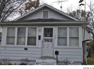 104 E 3rd St, Hartford, IL 62048