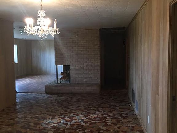 5th image of 1504 S Lakeshore Dr
