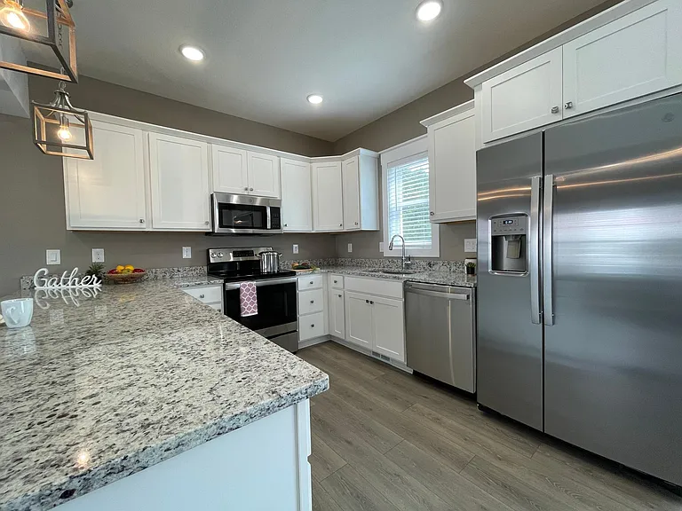 1738 Chief Okemos Cir — Photo 4