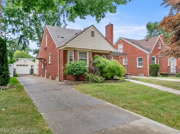 1149 N Vernon St, Dearborn, MI 48128