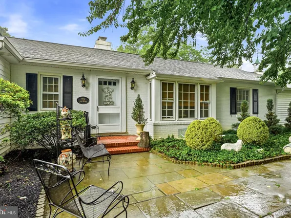 713 Kings Hwy, Moorestown, NJ 08057