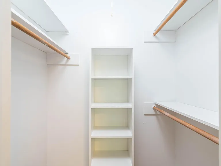 203 E Bowie St #2 — Photo 13