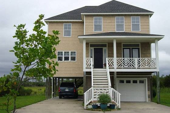 1st image of 520 Shipmast Ct