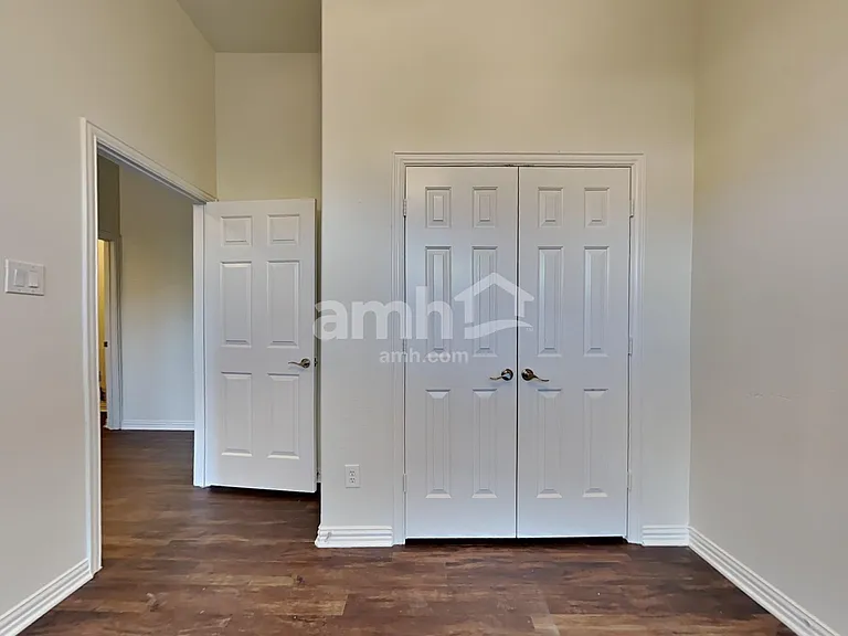 1831 Leann Ln — Photo 19