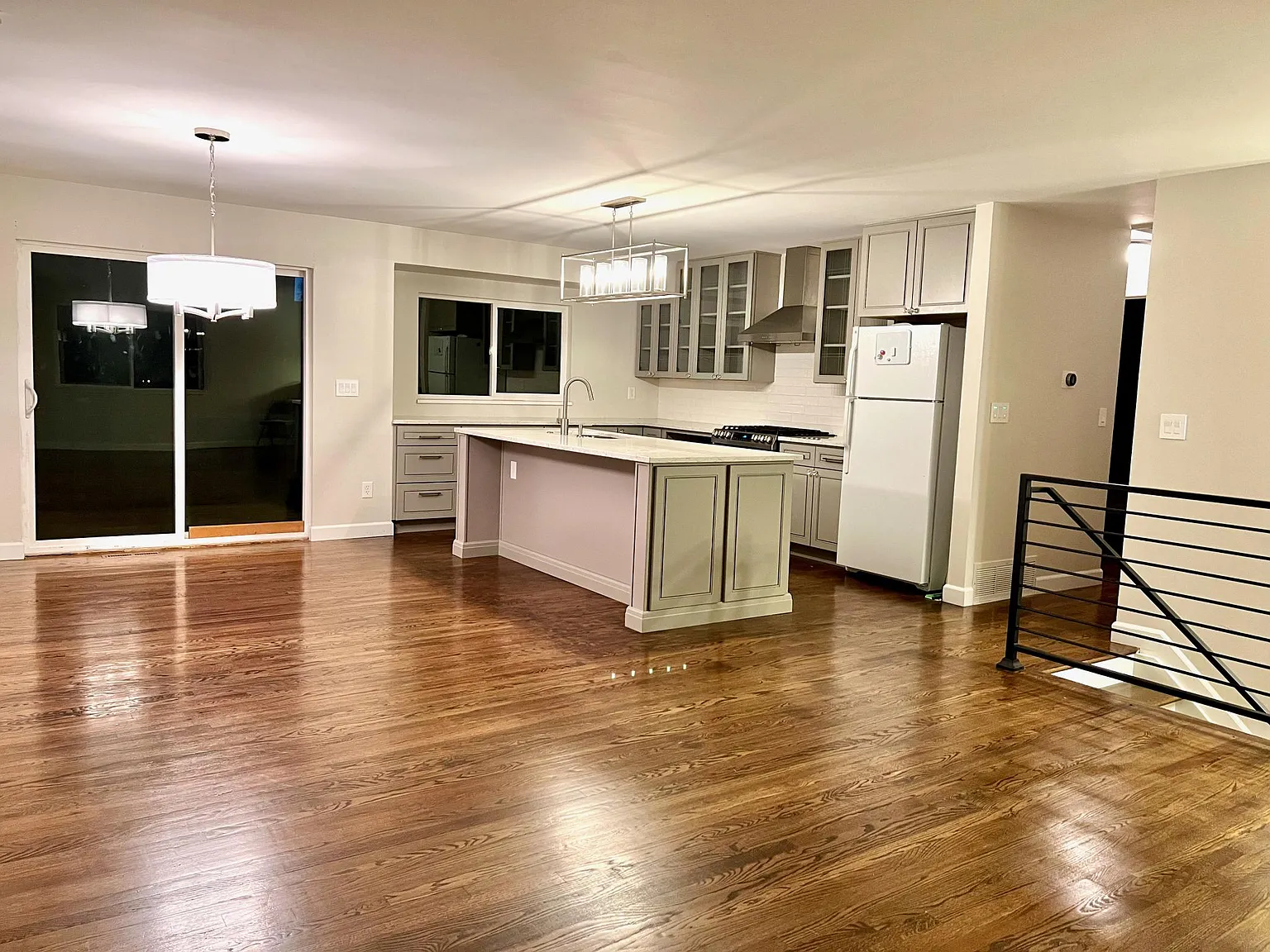 4 bed, 1810 sqft, $2,750 — Photo 4