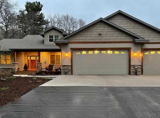 N7425 1170th St, Prescott, WI 54021