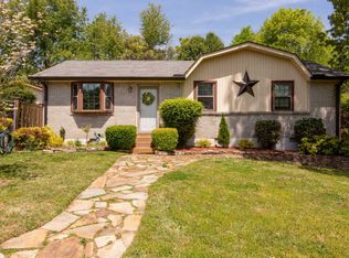 7813 Chester Rd, Fairview, TN 37062