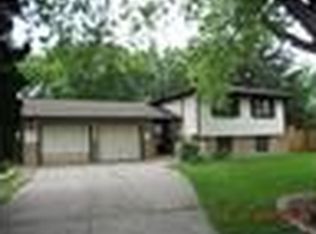 410 Old Highway 8 SW, New Brighton, MN 55112