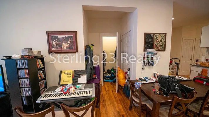 Rented by Sterling Realty Solution Inc | media 18