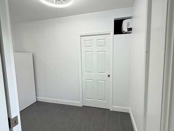 5th image of 2515 NW 105th Ln #1
