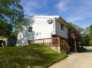 622 N Hagadorn Rd, East Lansing, MI 48823