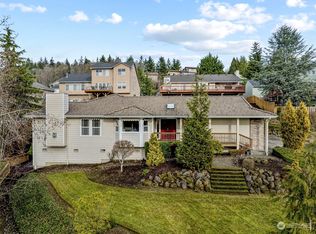 21 Clearview Dr, Longview, WA 98632