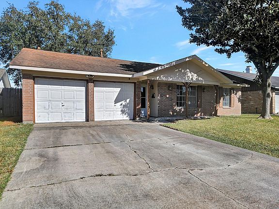 2nd image of 1505 New Orleans St