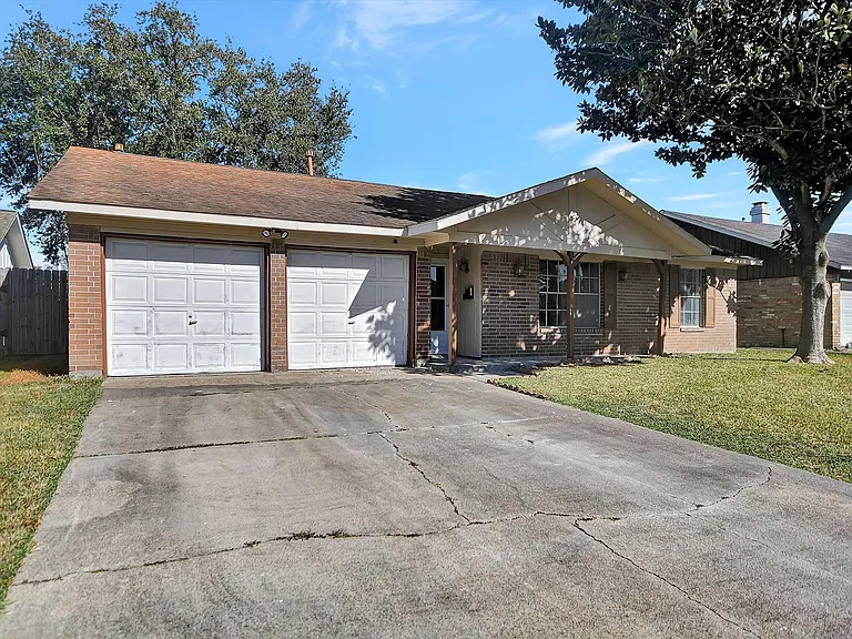 1505 New Orleans St — Photo 2