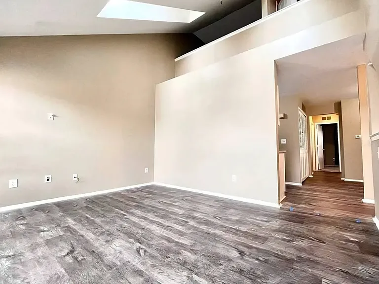 15650 Stone Crossing Dr — Photo 5