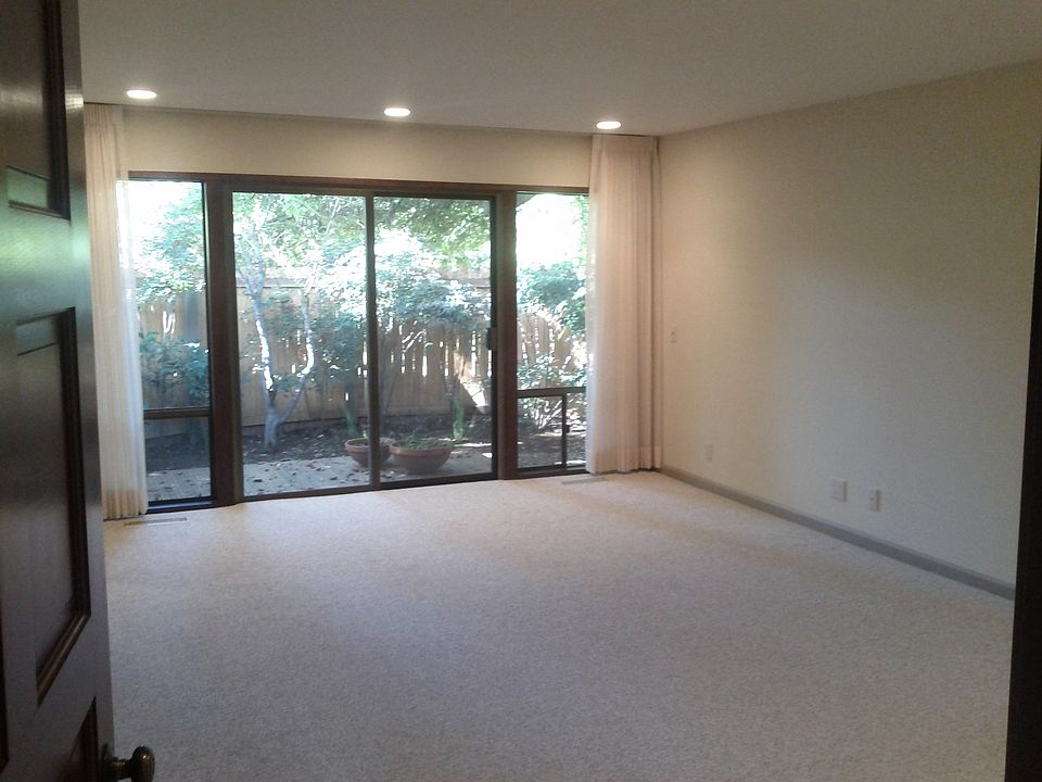 1st image of 27900 Via Ventana Way