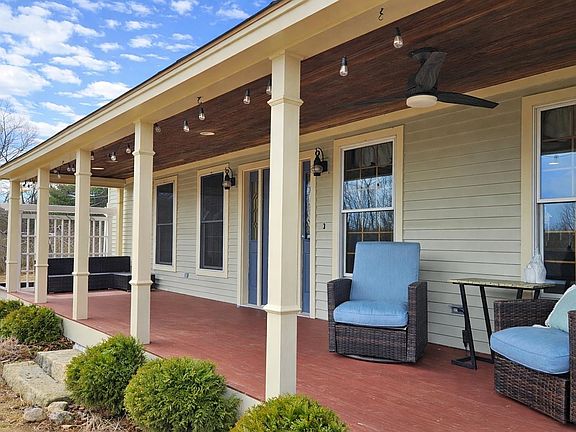 4th image of 692 Old Walpole Road