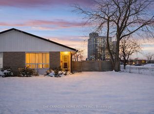 1 Archdekin Dr, Brampton, ON L6V 1Y1