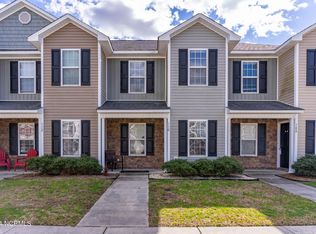 110 Glen Cannon Dr, Jacksonville, NC 28546