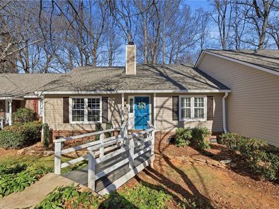 3 Brownstone Ln, Greensboro, NC, 27410