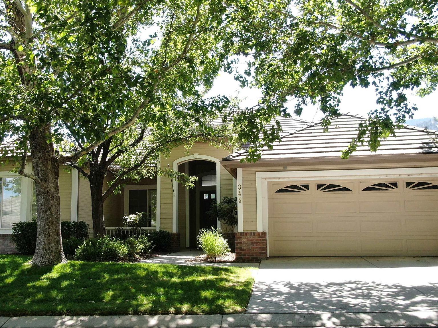 345 Genoa Springs Dr