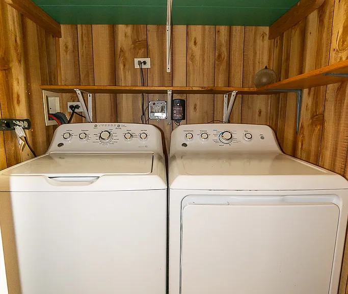 4N036 Wood Dale Rd — Photo 17