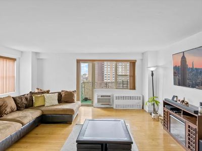 12205 Flatlands Ave APT 9J, Brooklyn, NY, 11207
