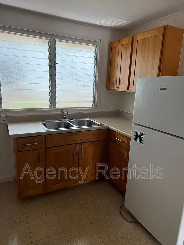 2 bed, 1.0 bath, 550 sqft, $1,800 — Photo 4