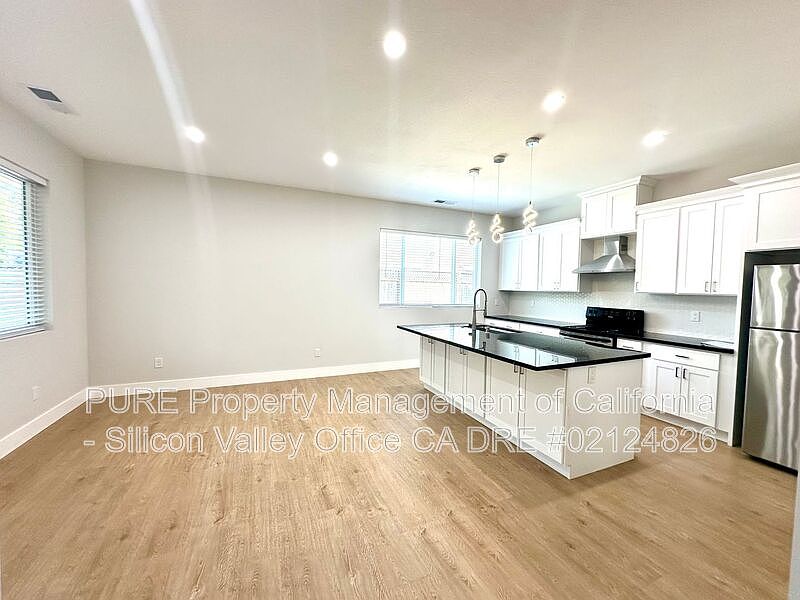 1st image of 1143 N Branciforte Ave