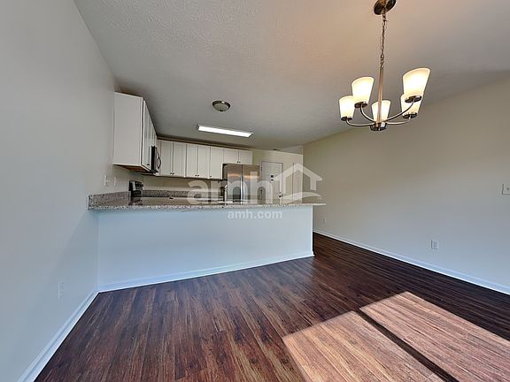 5th image of 356 Slate Branch Ct