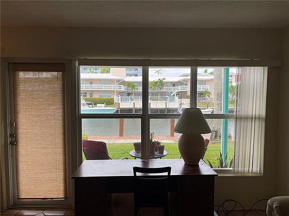 4th image of 2841 NE 32nd St APT 1