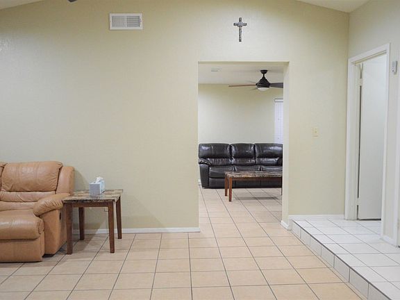 5th image of 7913 W Sweetwater Ave