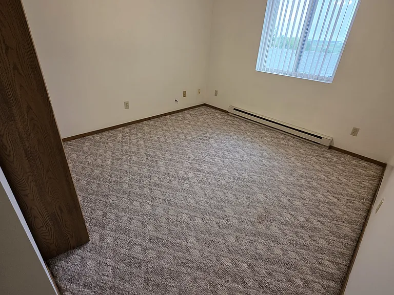 440 Jersey Ave NE #12 — Photo 12