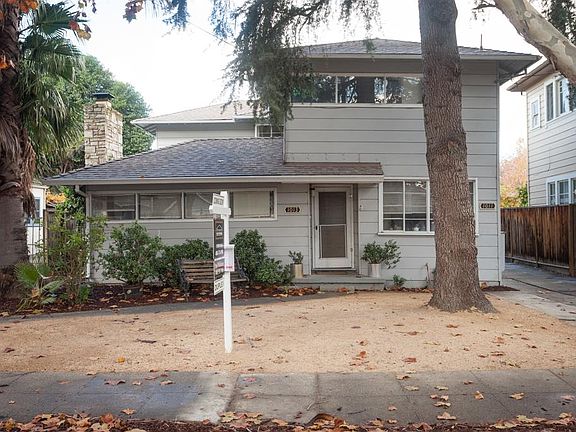 2nd image of 1013 McKendrie St