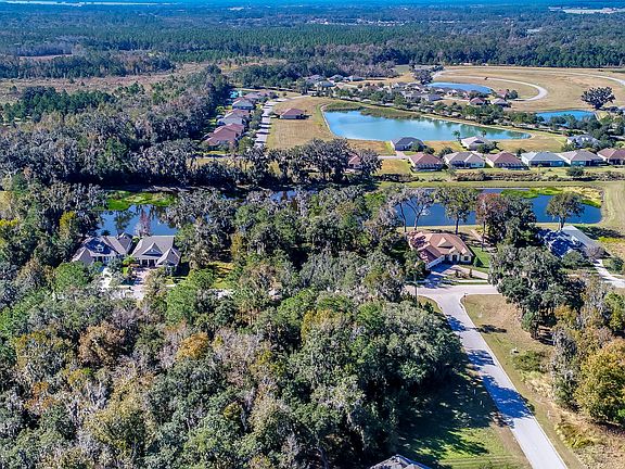 3rd image of 19380 Sheltered Hill Dr