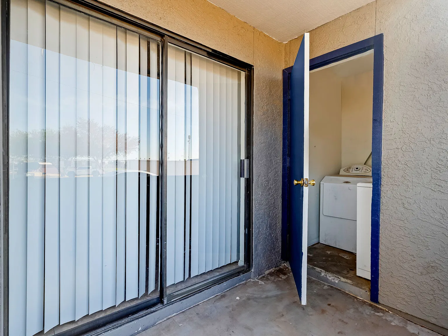 645 W Rio Salado Pkwy, Mesa 85201 — Photo 2